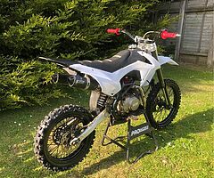 Ten Ten 125