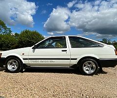 Toyota Corolla Gt coupe - Image 9/9