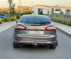 Ford Mondeo Zetec 2.0 diesel . Manual . Cheap tax