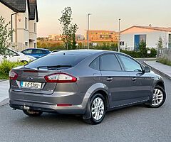 Ford Mondeo Zetec 2.0 diesel . Manual . Cheap tax - Image 5/10
