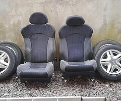 Seats + wheels - Image 4/7