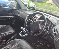Hyundai  tucson