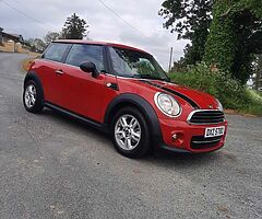 2012 MINI One - Image 8/8