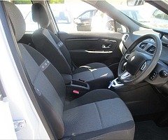 2012 Renault Scenic - Image 4/8