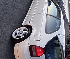 Honda civic - Image 4/4