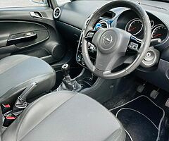 Opel Corsa 1.3 diesel, Just past NCT, very high specs - Image 6/10