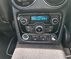 JAGUAR XJ PORTOFOLIO TOP SPEC MAY P/X!! - Image 8/10