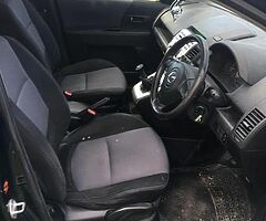mazda 5 - Image 6/9
