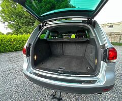Vw Touareg 3.0 tdi V6 cvrt/taxed auto - Image 3/9