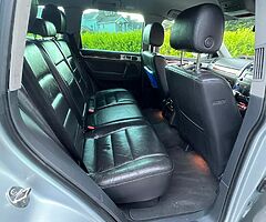 Vw Touareg 3.0 tdi V6 cvrt/taxed auto - Image 5/9