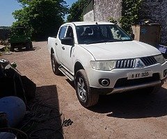 Mitsubishi L200