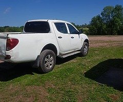 Mitsubishi L200 - Image 4/10