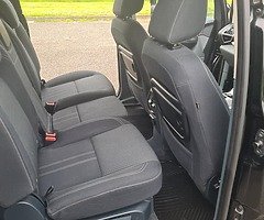 2011 Ford C-Max Titanium...7 seats - Image 8/10