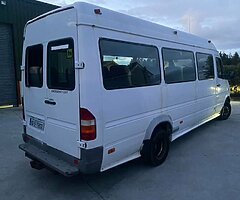 2000 Mercedes 2.9 5 Clylinder Minibus Twinwheel - Image 4/6