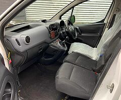 Peugeot Partner 1.6 HDI now doe no tax - Image 7/10