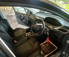 2013 Peugeot 208 - Image 7/10