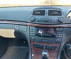 Mercedes e270 - Image 10/10