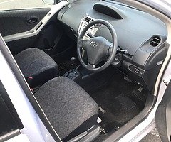 2010 Toyota Yaris automatic - Image 4/6