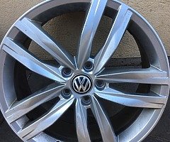 Volkswagen Atlas - Image 4/5