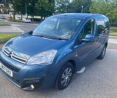 2017 Citroën Berlingo - Image 8/10