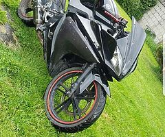 Yamaha yzf 125