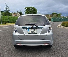 Honda fit hybrid automatic - Image 3/10