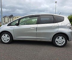 Honda fit hybrid automatic - Image 4/10