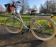 LADIES CITY BIKE + BASKET - 7 Shimmano Gears - DELIVERY  - Image 8/10
