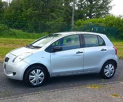Toyota yaris 07 - Image 9/10