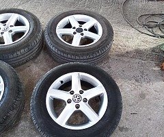 15 inch alloys tyres from wolsvagen - Image 4/6