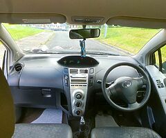 Toyota yaris - Image 8/10