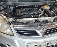 Vauxhall zafira 2010 for parts only