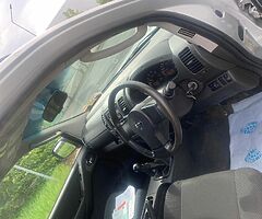Nissan navara 2.5diesel 2008 - Image 6/7