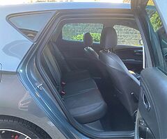 2016 SEAT Leon - Image 9/10