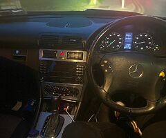 Mercedes brnz