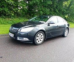 2012 Insignia - 2 Years NCT - 113,000 Miles - Service History - Manual Gearbox. - Image 6/6
