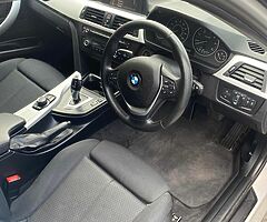 Bmw 320d 2012 - Image 4/6