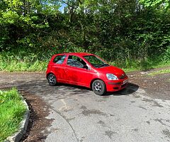 2004 Toyota Yaris
