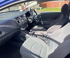 2014 Kia rio - Image 8/10