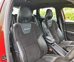 2013 Volvo V40 R Design D2 FREE ROAD TAX - Image 9/10