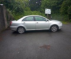 Toyota avensis 1.6 180miles nothing to these bullet proof engines,t,chain NCT end 9th &3mts tax, - Image 5/10