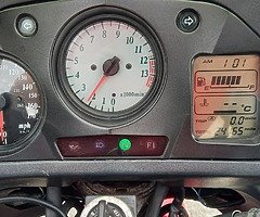 Honda vfr 800