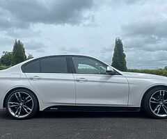 142 BMW 320D
