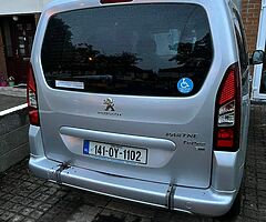 Peugeot partner - wheel chair ramp inc