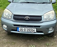 Toyotas for breaking - Image 6/7