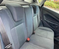 2012 Ford  FIESTA 1.4 TDCI ZETEC - Image 9/10