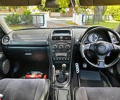 Lexus is200 sport - Image 5/10