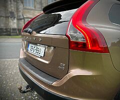 2009 VOLVO XC60 2.4DIESEL
(AUTOMATIC) *NEW NCT 02/23*
LOW MILES — IRISH CAR - Image 8/10