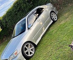 lexus