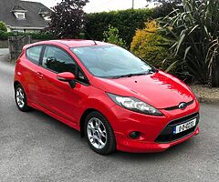 11 FORD FIESTA